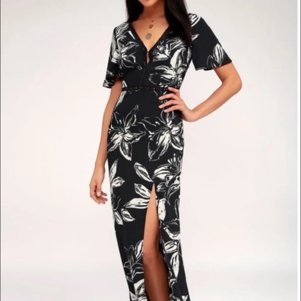 NWT Amuse Society Black and White Floral Maxi Dress